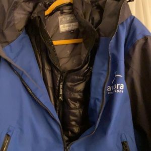 Man’s Expedition jacket Size 2X.  blue and black, attached hood.
